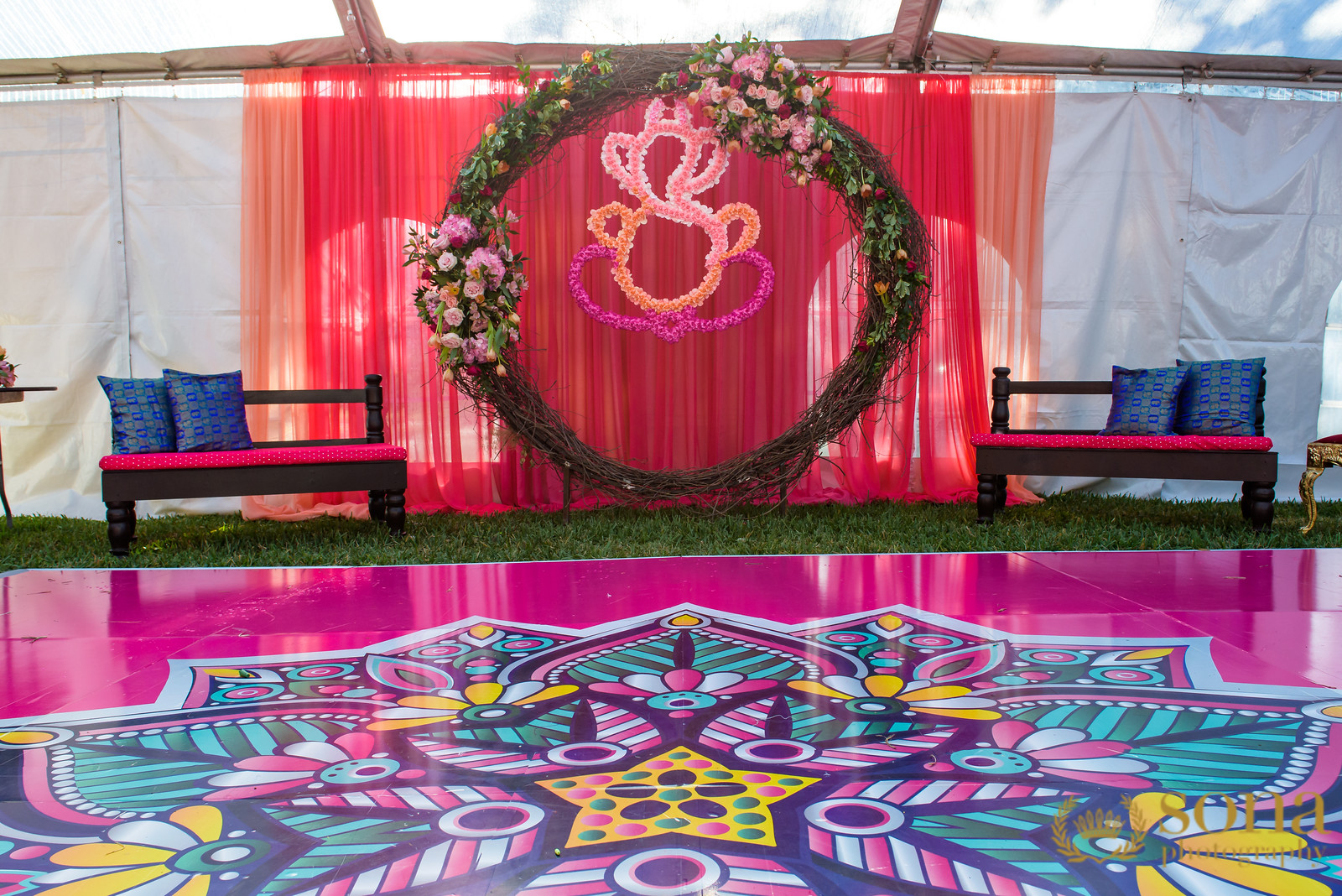 Hoop with Ganesh Stage